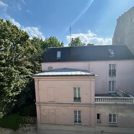 De Charme Donnant Sur Jardin Arbore Dans Le Calme Absolu アパート *